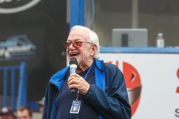 Morreu Tony Coupland, a voz icónica das corridas de Oliver's Mount