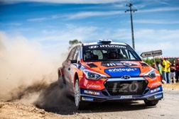 Armindo Araújo vence Rali de Castelo Branco 2019 - Aproximou-se dos líderes da tabela Ricardo Teodósio e José Teixeira