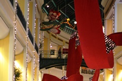 Magia e tradição ajudam a “reviver o espírito genuíno do Natal” no Centro Colombo
