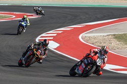 Moto America 2022 - Petrucci abre na perfeição - A MotoAmerica Superbike começou também no COTA