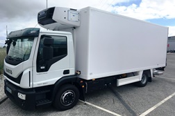 Reta reforça frota com novos camiões frigoríficos