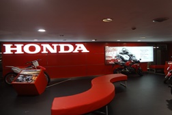 Exposição Mundo Honda - Centro Comercial Almada Forum
