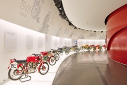 Tours ao Museu Ducati e Lamborghini - Nova oferta da Ducati Borgo Panigale Experience
