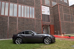 Mazda MX-5 RF recebe distinção “Red Dot”
