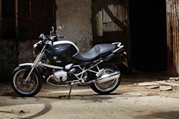 BMW chama à revisão 300 mil motos com problemas nos travões