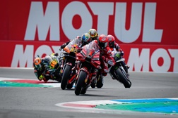 MotoGP, 2023, Assen - Bagnaia reina - Oliveira fora após brilhar