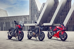 Honda CB500F, CBR500R e CB500X recebem atualizações em 2022