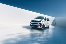 Novo Opel Zafira Electric já disponível para encomenda - Ideal como veículo de transporte de passageiros ou familiar