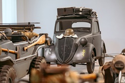 Boa adesão do público estende exposição "Segunda Guerra Mundial ao Vivo e a Cores" até 2026 no Museu do Caramulo