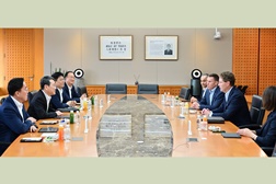 LG e Mercedes-Benz debatem expansão  da colaboração “One LG Solution” - As duas entidades pretendem aprofundar a parceria estratégica 