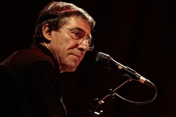 Jantar Concerto no Casino Espinho: André Sarbib com convidado Paulo Gonzo
