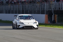 CUPRA trilha um novo caminho no ETCR Series - ETCR - primeiro campeonato turismos elétricos 