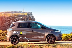 Aluguer de carros elétricos da Hertz chega a Cascais