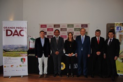 José Borges Silva, Delmino Pereira, Ana Paula Tomás (presidente Associação Ciclismo de Viseu), Almeida Henriques, Francisco Carvalho, Guilherme Almeida (vereador Desporto CM Viseu)