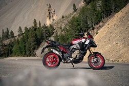 Ducati Multistrada V4 Pikes Peak 2027 recebe decoração mais desportiva