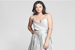 Sugestões Guess para as festas de verão