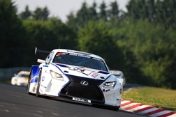 Lexus RCF desenvolvido para competir na categoria GT3 vence na sua corrida de estreia 