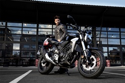 Ruídos na moto? Porque é que parece que alguma coisa está solta?