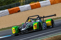 Team Novadriver domina última jornada dupla do CNV no Estoril 