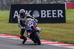 SBK 2024, Donington Park - Razgatlıoğlu em "hat-trick" - 9 vitórias com BMW