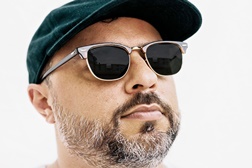 Stereossauro apresenta "Bairro da Ponte" no CCB