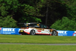 Época Internacional de 2104 de bom nível para Veloso Motorsport  