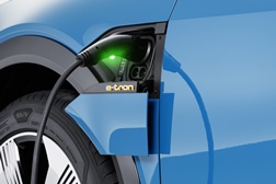 O poder de carregamento do Audi e-tron - Um modelo de referência para viagens em longas distâncias