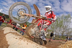 Gonçalo Reis em bom ritmo no Mundial de Enduro