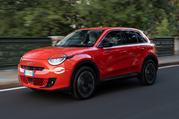 Novo Fiat 600e - O regresso elétrico da FIAT ao segmento B - Revelada a versão topo de gama, o Fiat 600e La Prima