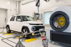HYUNDAI inaugura novo centro de testes europeu  - Investimento inclui uma das maiores câmaras semi-anecóicas do mundo, laboratório de testes climáticos e de carregamento para veículos elétricos