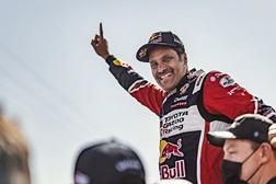 Toyota Hilux de Al-Attiyah/Baumel vence o Dakar 2022 - Toyota GR DKR Hilux T1+ ao longo das 12 desafiantes etapas e 4261km