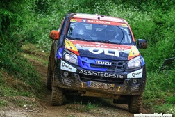 Fernando Barreiros no pódio do Rally Greece Offroad - Piloto mantém a liderança da Taça da Europa de Bajas