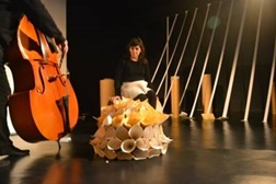 Espetáculo para a 1ª infância, “O que é uma coisa é?”, estreia na Plataforma das Artes em Guimarães