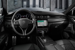 TomTom analisa os novos desafios dos veículos elétricos - O que preocupa os condutores na altura de comprar um carro com zero emissões