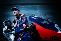 Miguel Oliveira torna-se professor de pilotos por um dia
