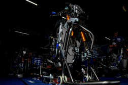A YZF-R1 despida