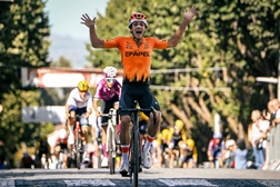 Rodrigo Jesus vence etapa e é o primeiro líder na Volta a Portugal de Juniores - Esta sexta-feira a 2.ª etapa da Volta a Portugal de Juniores liga Trancoso a Almeida