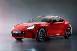 Toyota revela primeiras imagens e especificações do novo GR 86 - 3º modelo da gama de puros desportivos GR