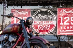 125 Anos  Indian no Indian Rider's Fest & Budweis Custom Show