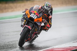 MotoGP, 2022, Japão, TL2 - Márquez mais rápido à chuva - Oliveira magnífico em 4º