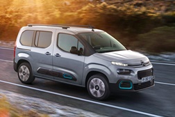 Novo Ë-Berlingo: elétrico pioneiro a chegar - Suavidade e silêncio do motor elétrico, com uma autonomia até 280 km  