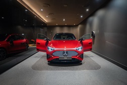 Soc. Com. C. Santos apresenta novo CLA ao som dos Taxi - Lançamento do novo CLA ocorre em duas versões