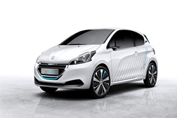Tecnologias Peugeot: lançamento das motorizações eficientes Euro6 e demonstração do 208 HYbrid Air 2L 
