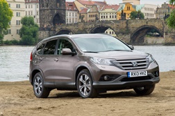 Honda CR-V 1.6 Diesel distinguido com Troféu Crossover do Ano