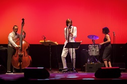 "Deixem o Pimba em Paz" no Teatro-Cine de Torres Vedras