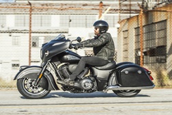 Indian Chieftain Dark Horse - mais uma moto “negra” para a gama da mais antiga marca de motos da América.