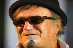 José Cid em concerto em Setúbal