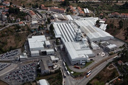 Centro de Mangualde do Groupe PSA anuncia retoma total da atividade - A 25 de maio devem estar em laboração quase 1.000 colaboradores