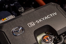A Mobilidade do Futuro na Mazda  - Abordagem multi-soluções