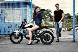 Que fazer para aliciar os jovens a andar de moto?